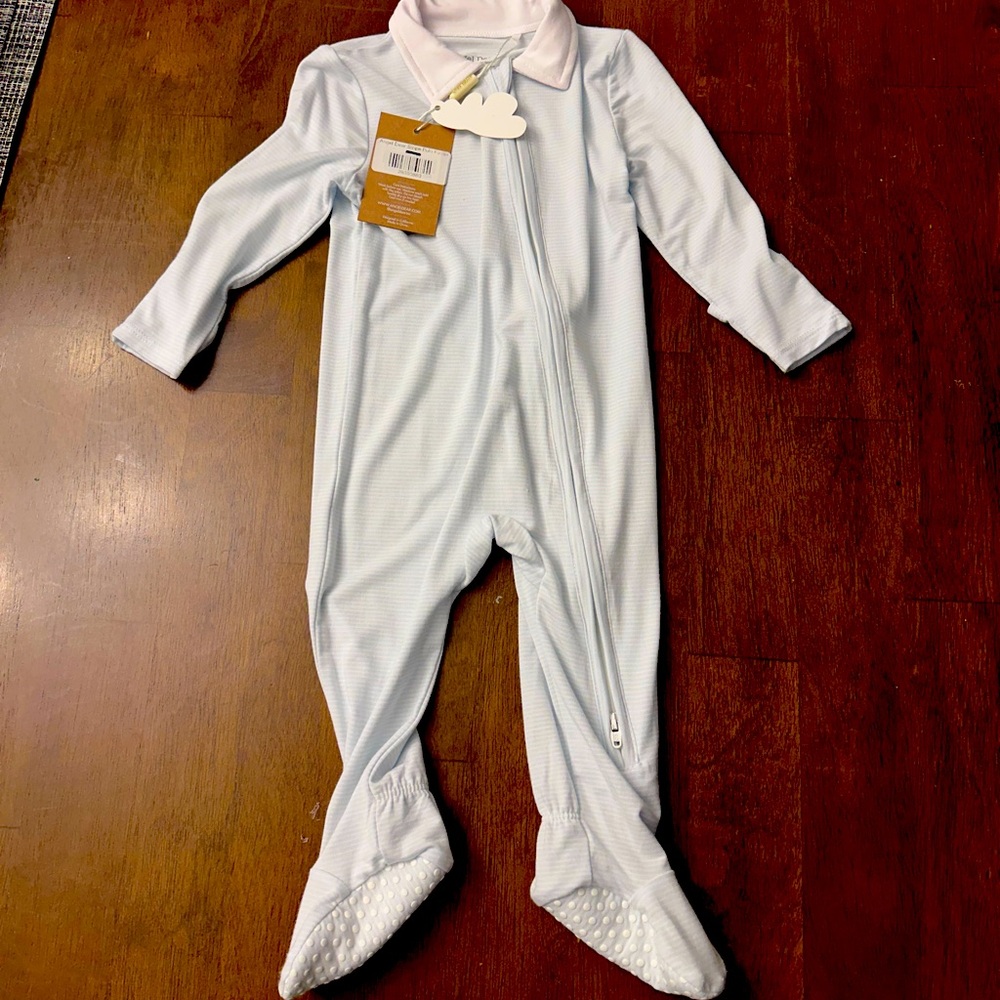 Angel dear 6 to 9 month polo footie, new with tags